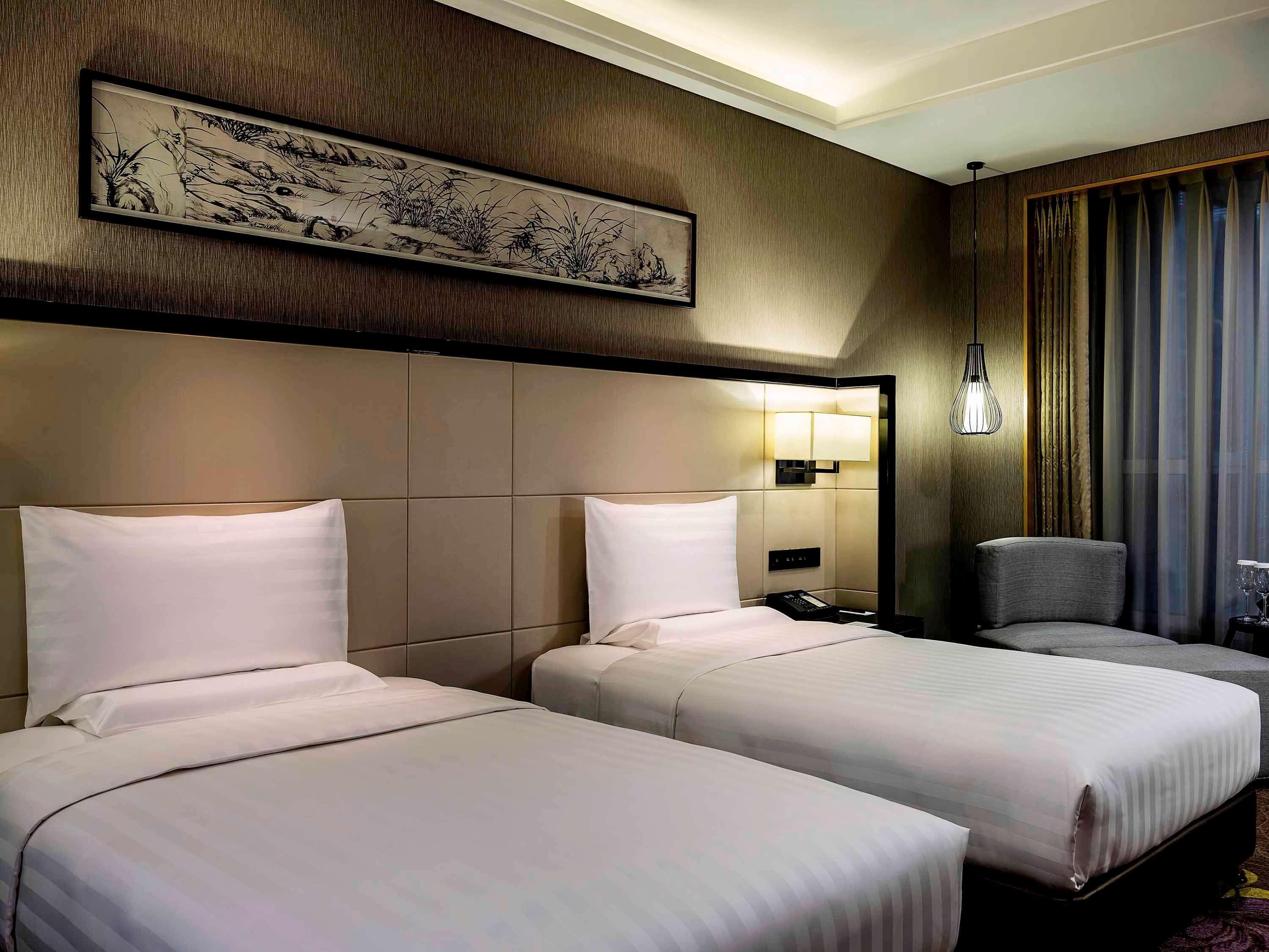 Pullman Qingdao Ziyue Hotel Exterior foto